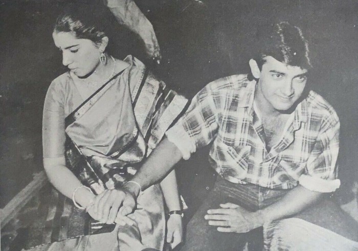 आमिर खान नए साल 1986 में रीना दत्ता के साथ में शादी की थी