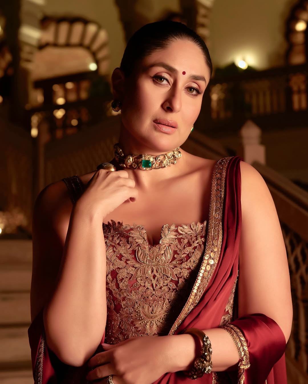 Kareena Kapoor Stuns at IIFA Awards 2025 in Jaipur
