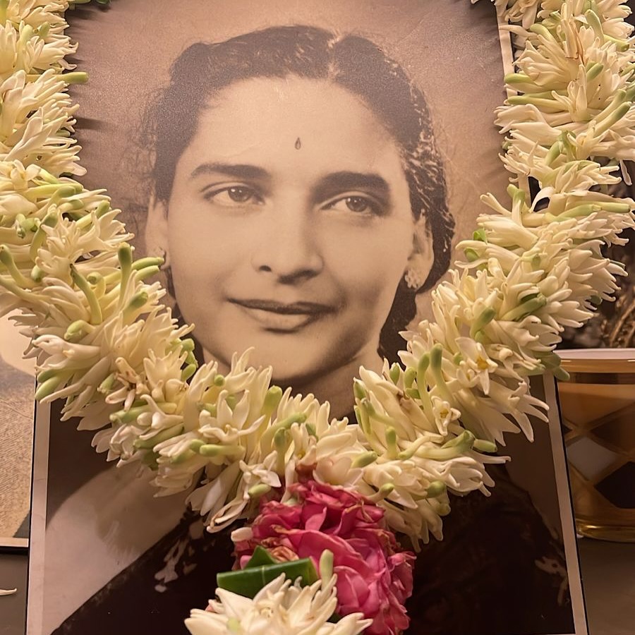 Madhuri Dixit Pens Emotional Tribute To Late Mother Snehlata Dixit