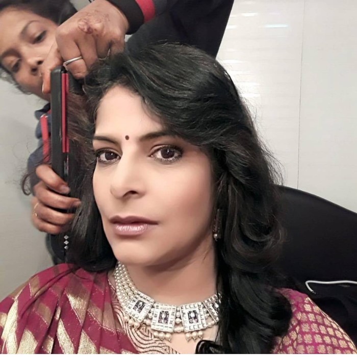 नूपुर अलंकार को टीवी शो शक्तिमान में गीता विश्वास की दोस्त का किरदार निभाने का मौका मिला था। हालांकि अब आपको बता दें कि वह इंडस्ट्री से दूर हो चुकी है और उन्होंने संन्यास ले लिया है