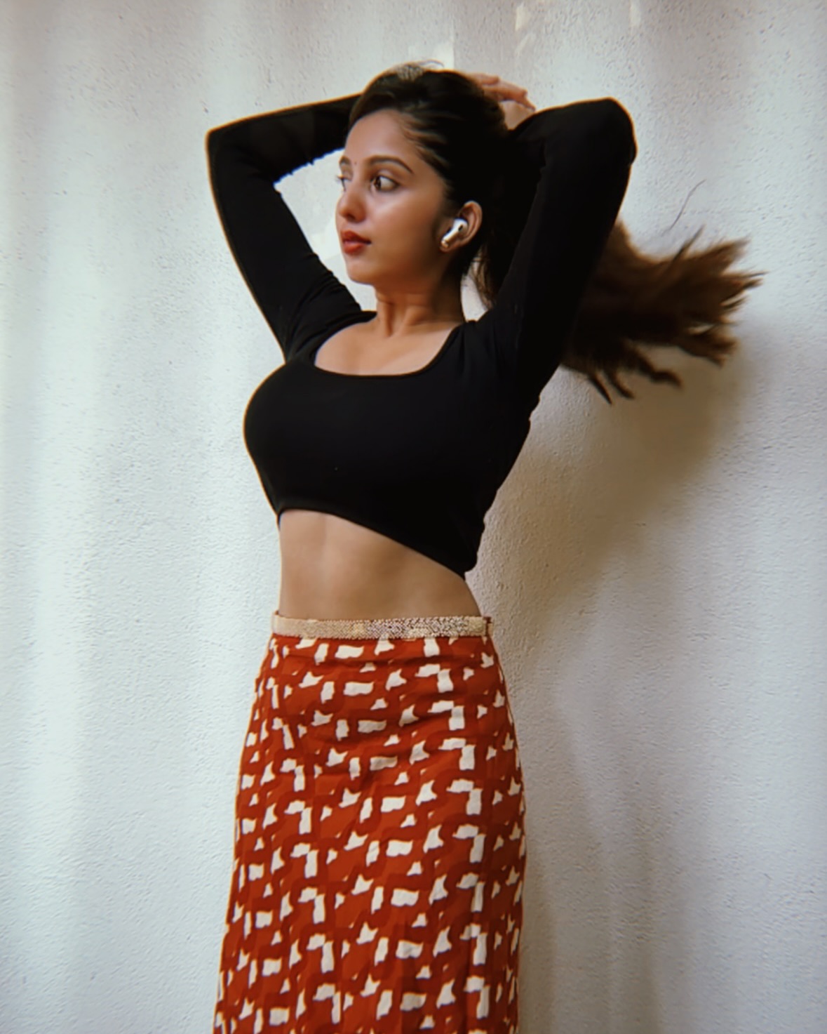 Niveditha Gowda Flaunts A Trendy Black Top And Skirt