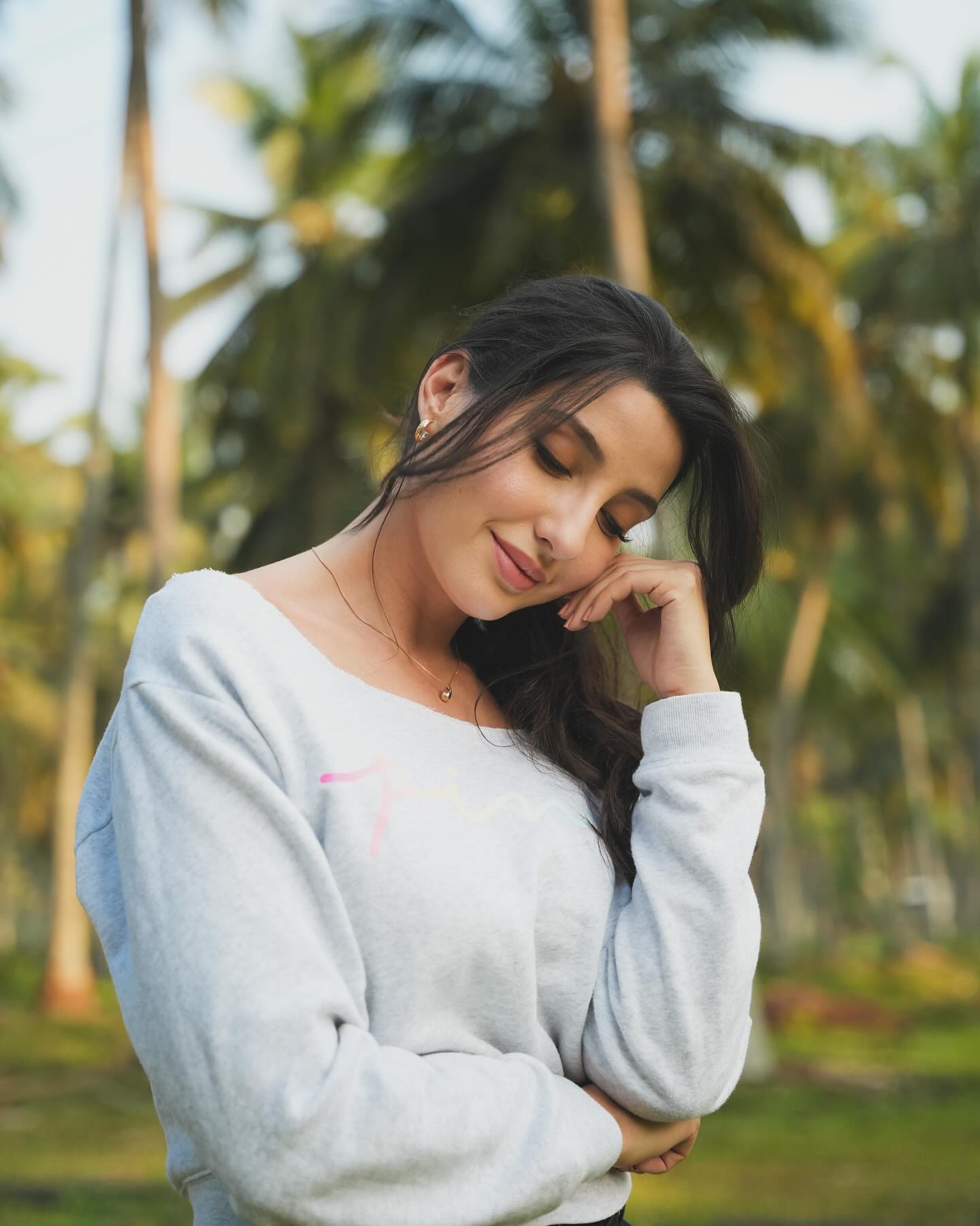 Nora Fatehi Stuns In Grey T-Shirt During Farm Photoshoot