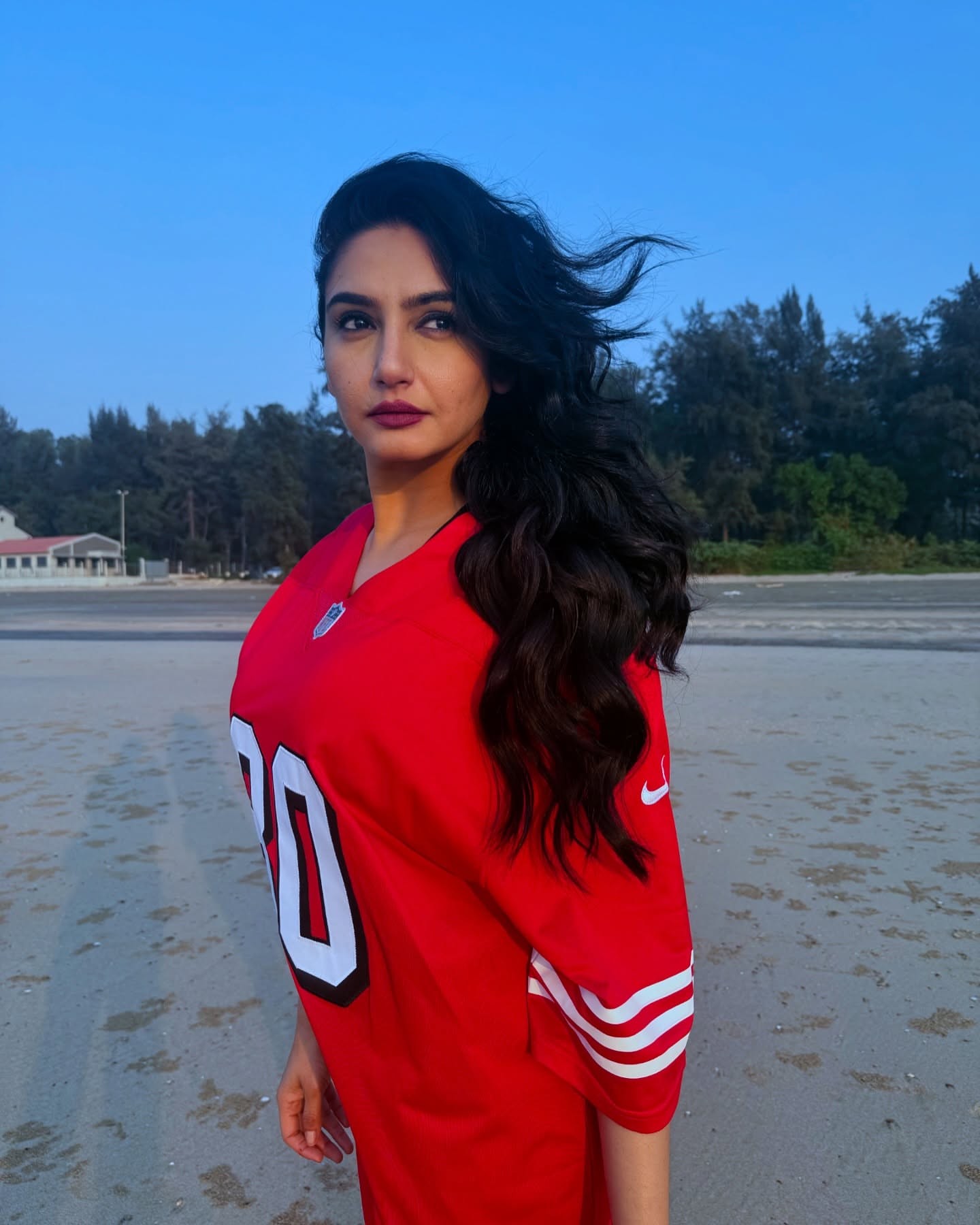 Ragini Dwivedi On Slapping Man Who Pulled Her Hand Said Mujhe Koi Pachtawa Nahi Hai