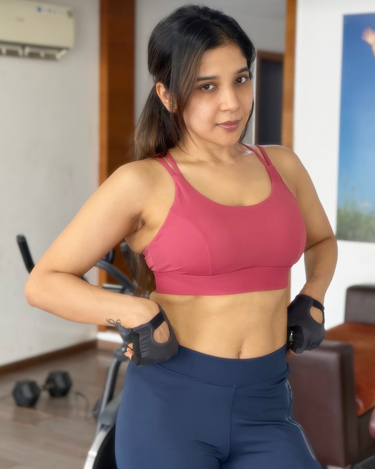 Sakshi Agarwal Takes On A 30-Day Fitness Challenge To Sculpt Abs