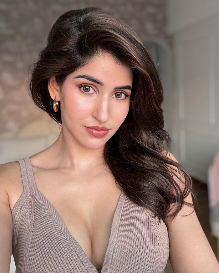 Sakshi Malik's Stunning Latest Photoshoot, Chic & Casual Look