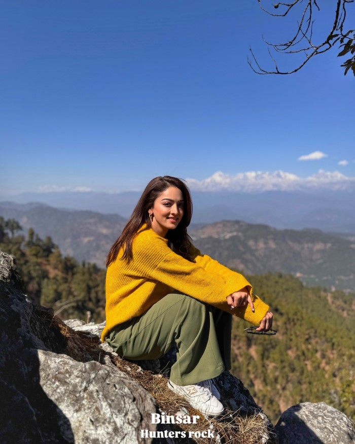 Sandeepa Dhar's Soulful Experience in Uttarakhand's Mountains And Kasar Devi Temple