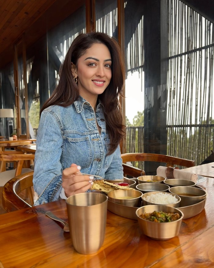 Sandeepa Dhar's Soulful Experience in Uttarakhand's Mountains And Kasar Devi Temple