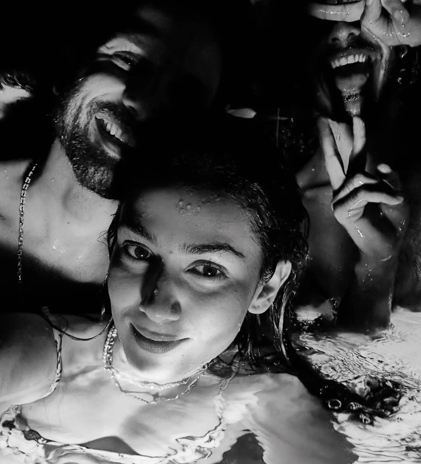 Shahid Kapoor And Mira Rajput's Stunning Beach Vacation Photos