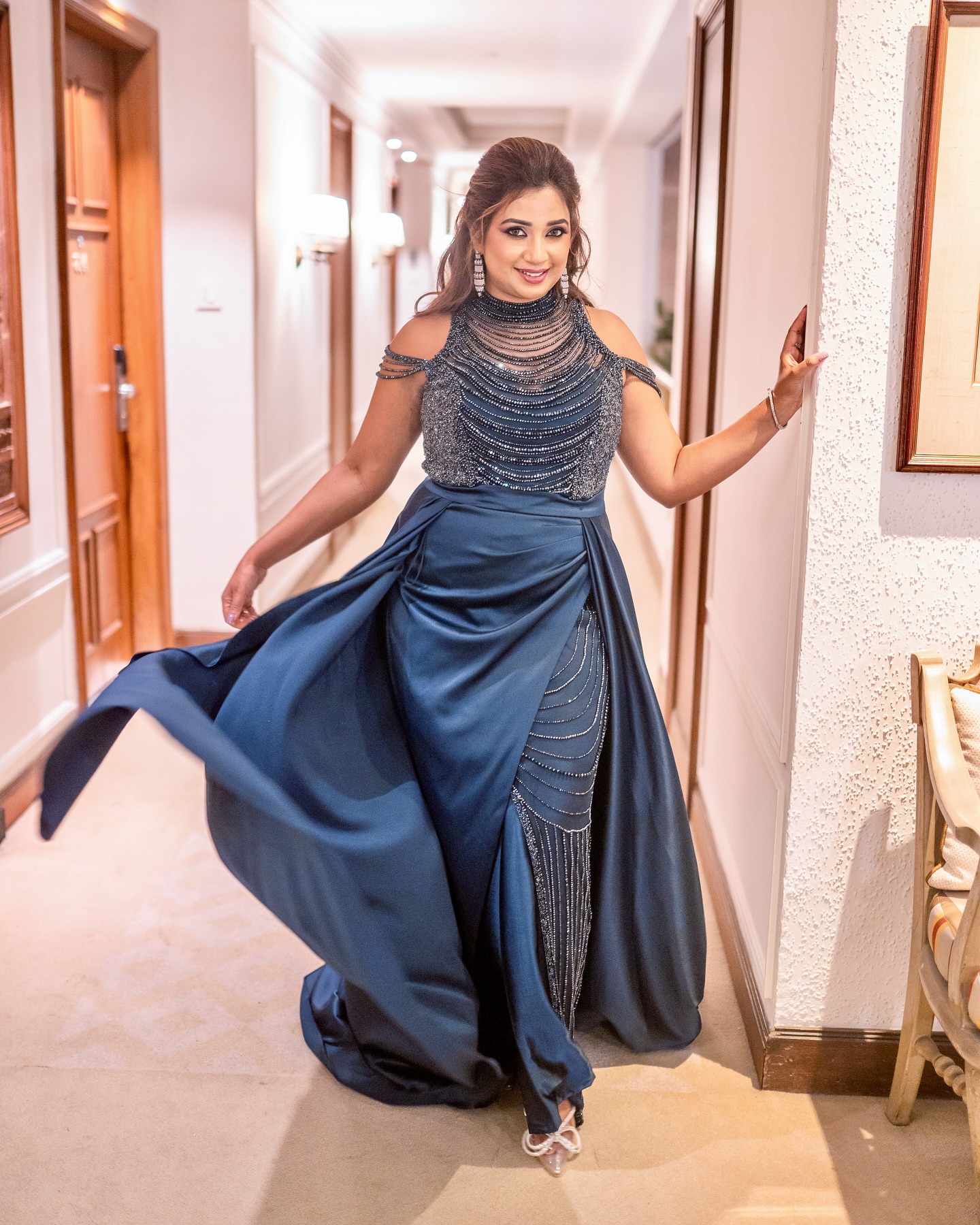 Shreya Ghoshal’s Glamorous IPL 2025 Look: A Perfect Blend Of Elegance And Style
