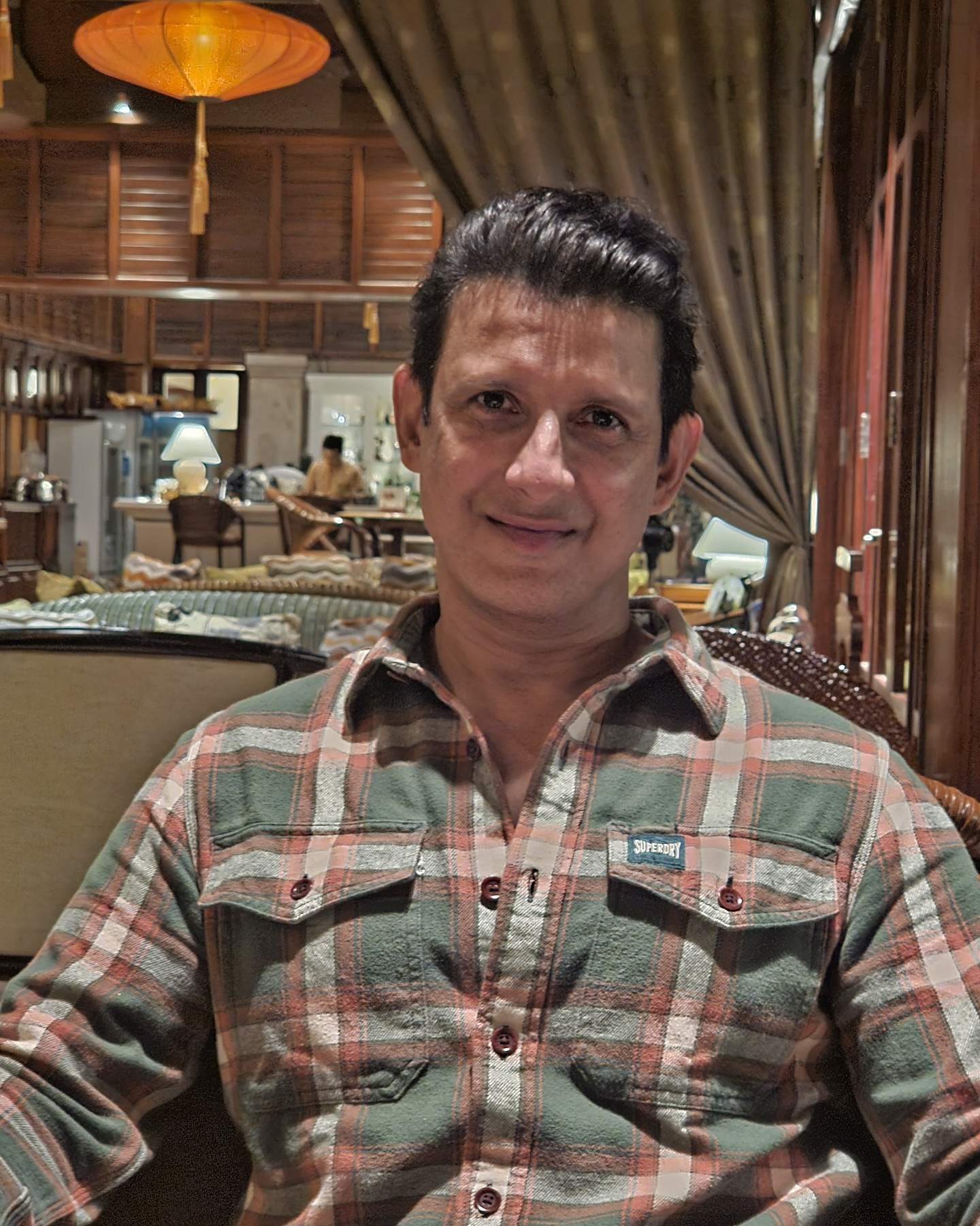 Sharman Joshi, known for his versatile acting, received ₹75 lakh for his role, marking his return to a major Bollywood project.