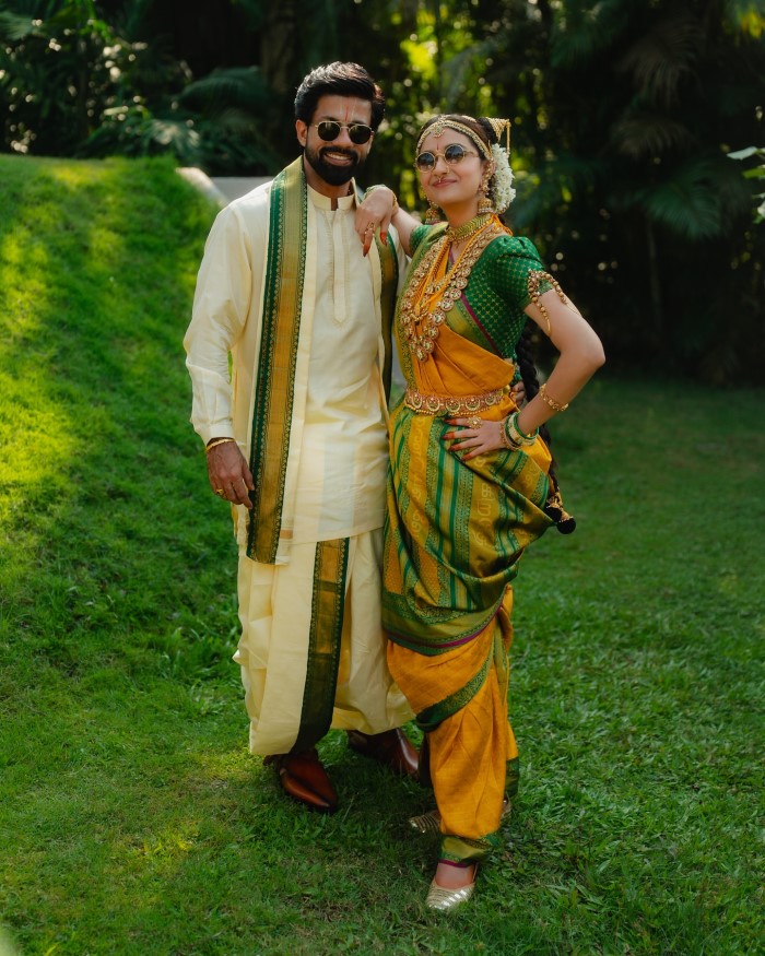 कीर्ति सुरेश साउथ और बॉलीवुड में बेहतरीन काम कर चुकी है। उन्होंने 12 दिसंबर साल 2024 में एंटनी थाटिल के साथ में शादी कर ली थी