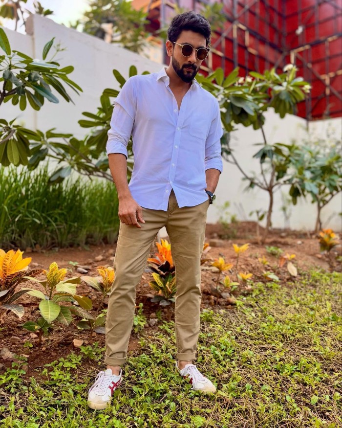 फहमान खान ने टीवी इंडस्ट्री में काफी बेहतरीन काम किया है और आपको बता दें कि मुस्लिम होने के बावजूद भी वह सभी धर्म का सम्मान करते हैं