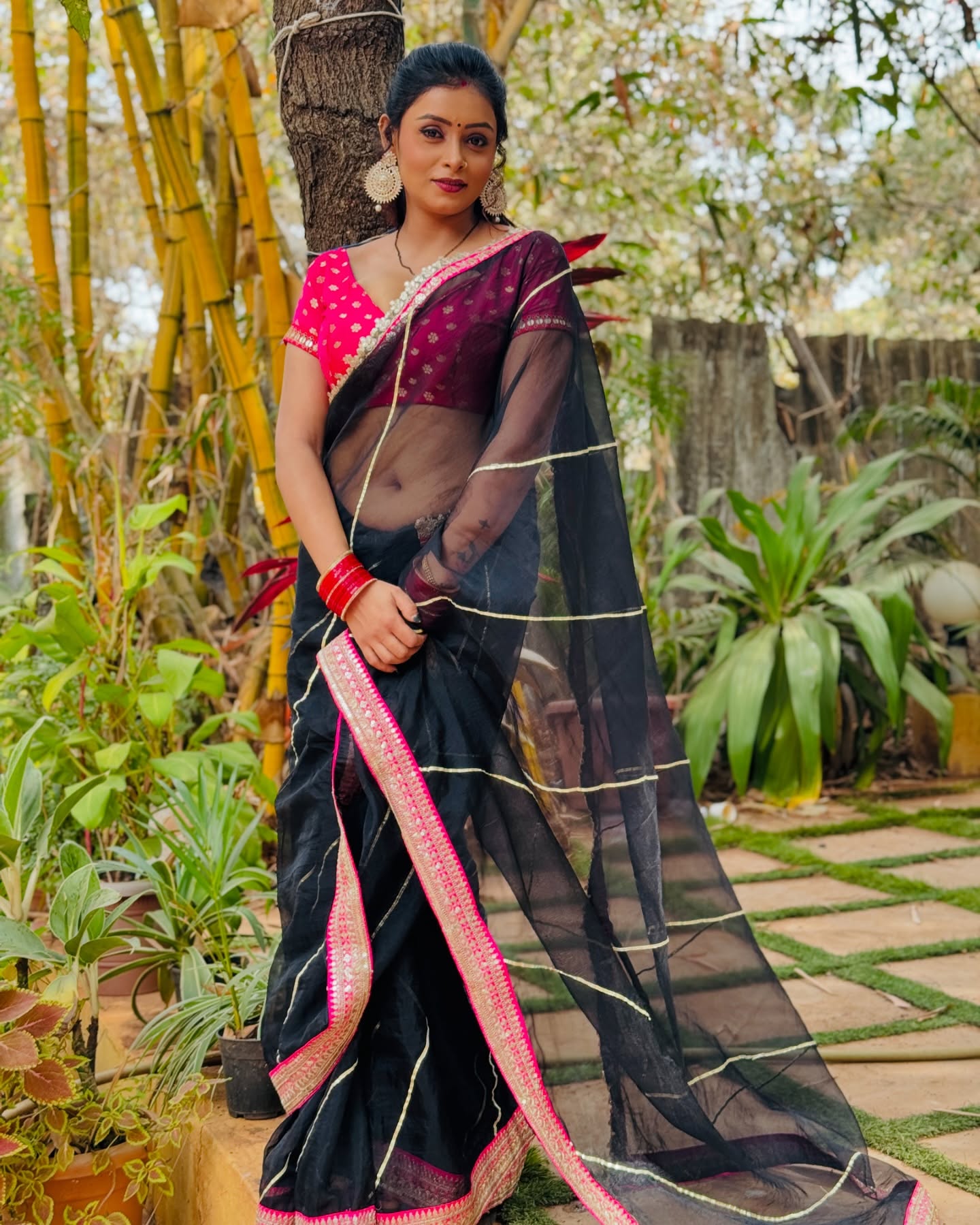 Priyanka Chaurasia has emerged as a star performer on Ullu App, earning immense praise for her role in Chaashni. Her ability to portray bold and intense characters with emotional depth has made her a favorite among viewers.