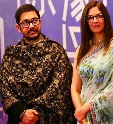 Aamir Khan Makes First Public Appearance With Girlfriend Gauri Spratt In China