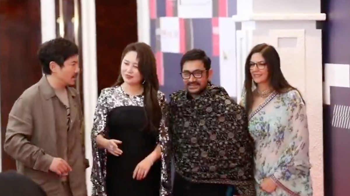 Aamir Khan Makes First Public Appearance With Girlfriend Gauri Spratt In China