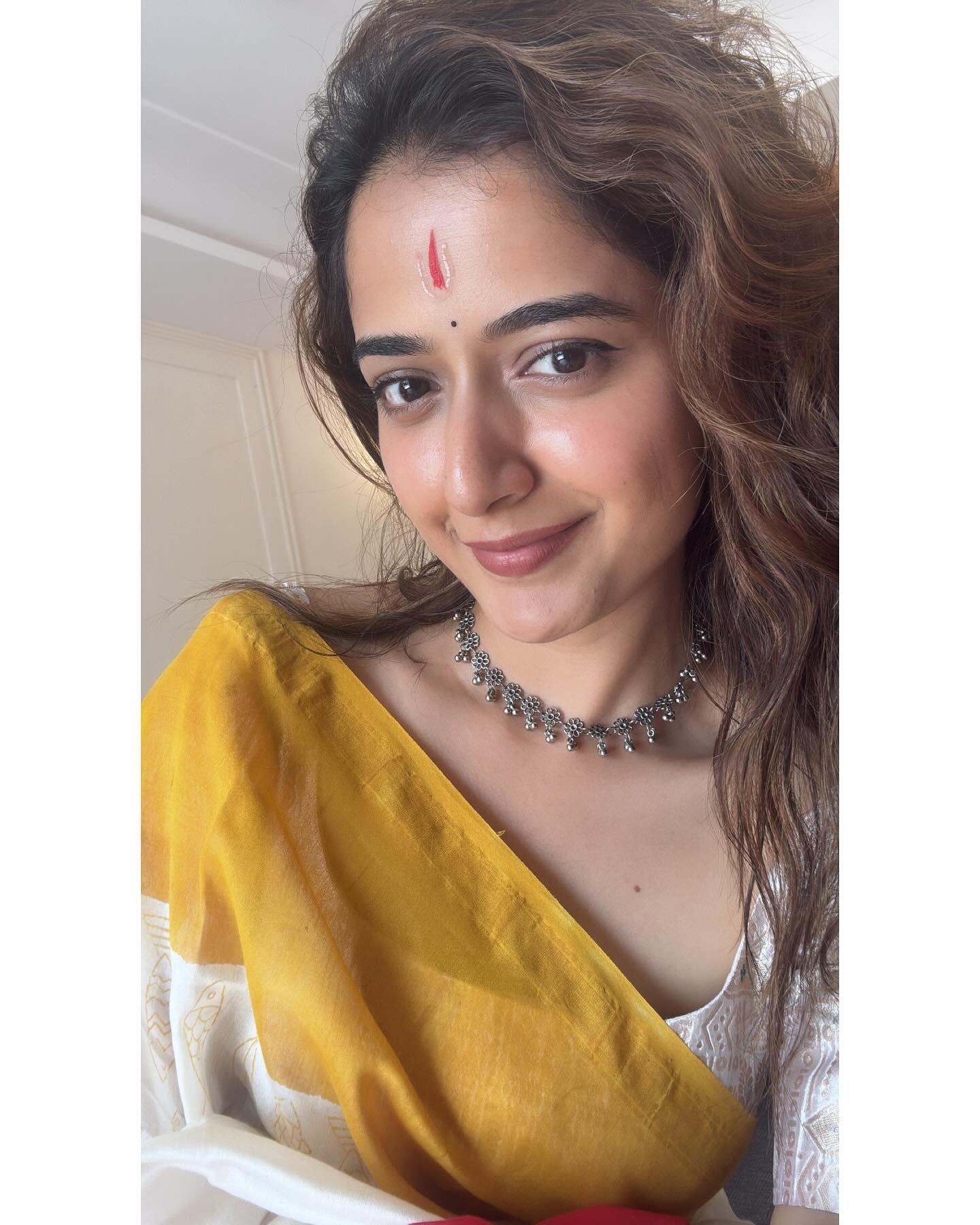 Ashika Ranganath Visits tirumala Tirupati with Sister Anusha