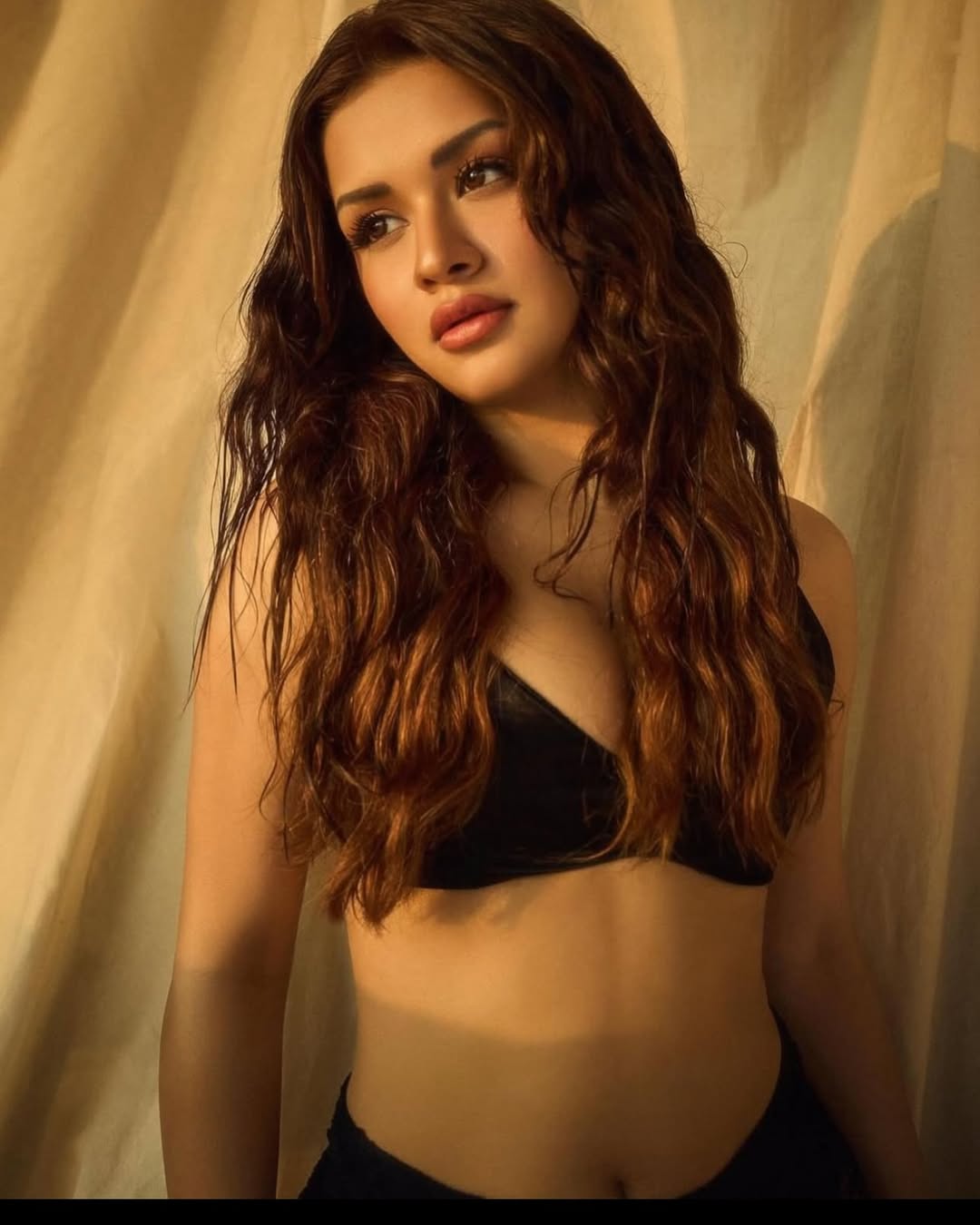 Avneet Kaur Turns Up the Heat in Her Latest Bold Photoshoot