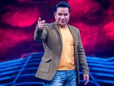 Ahmed Khan has carved a remarkable legacy in Bollywood with his vibrant, high-energy choreography that continues to leave a mark even today. From his breakthrough work in Rangeela, where he brought a fresh, contemporary style to the screen, to powerful numbers like Sikander, his choreography has always stood out for its flair and innovation.