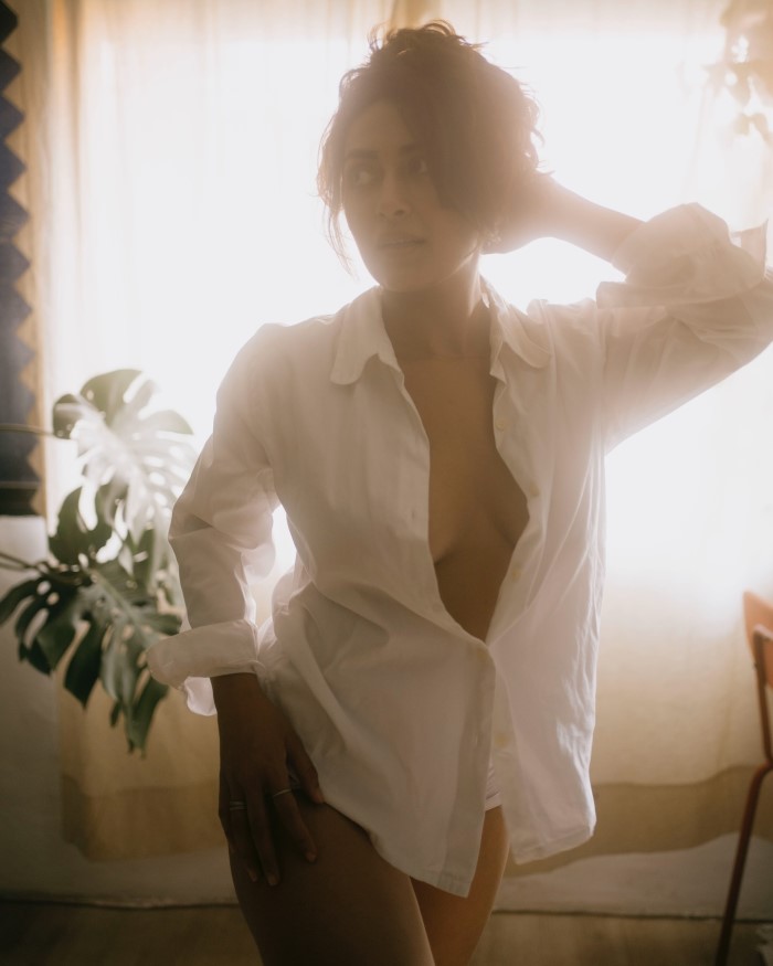 Jinal Joshi Hot & Sensual Photos Viral On Internet
