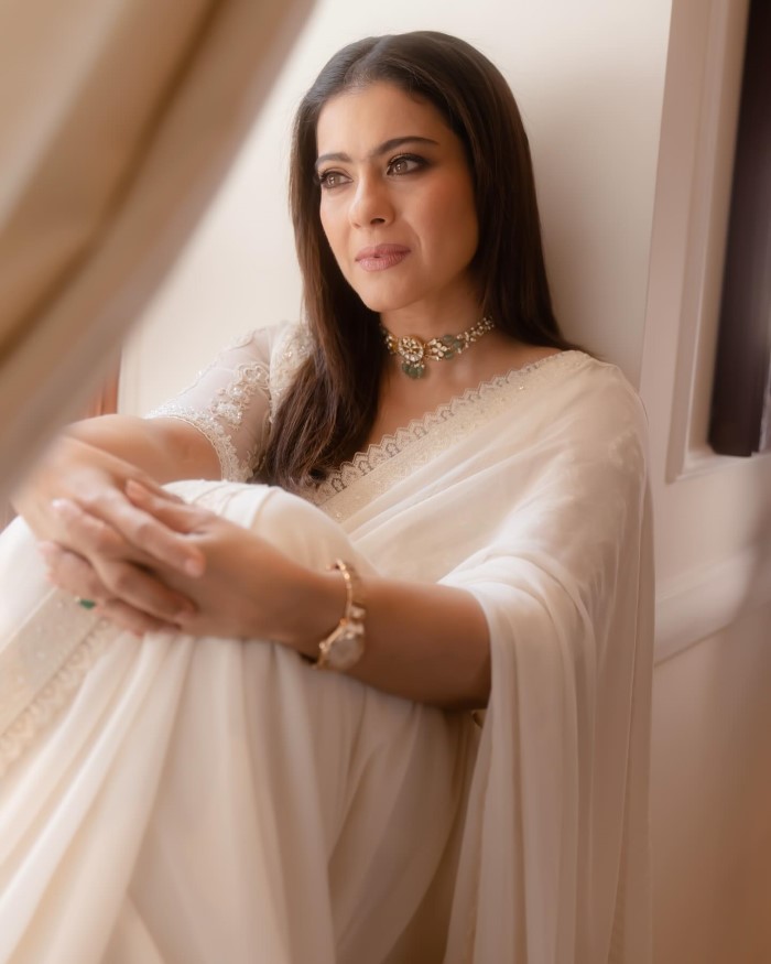 Kajol Stuns In Ethereal White Saree: A Bollywood Icon's Graceful Look