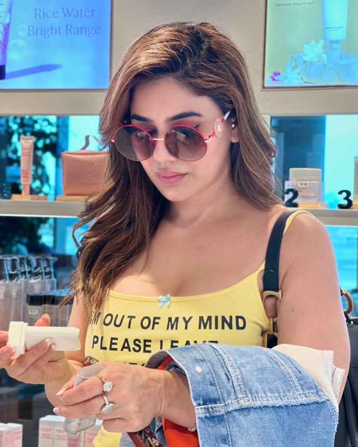 Kangna Sharma: Bold, Beautiful, And Making Waves In Style