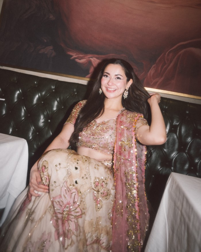 Pakistani Star Hania Aamir's Mesmerizing Ethnic Look