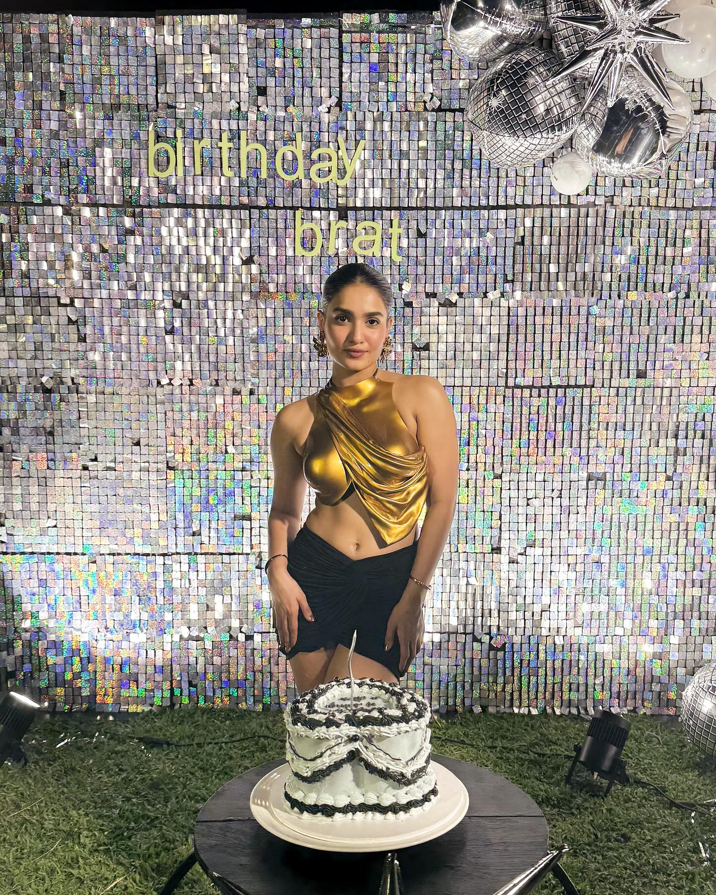 Saniya Iyappan Celebrates Her 23rd Birthday With Friends