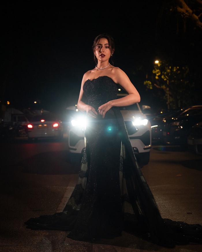 Sara Ali Khan Dazzles In A Glamorous Black Gown At Night Event