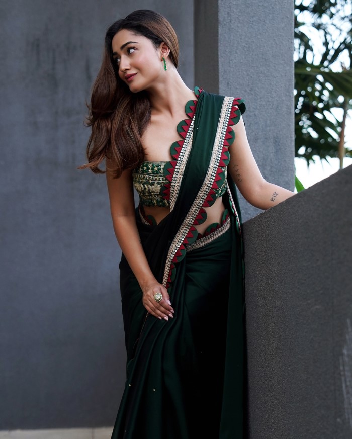 Tridha Choudhury Dazzles In Green Saree, Redefining Grace With Simplicity