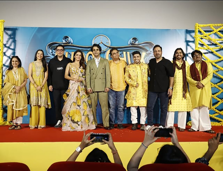 The star cast of Bhool Chuk Maaf makes a striking appearance at the promotional event