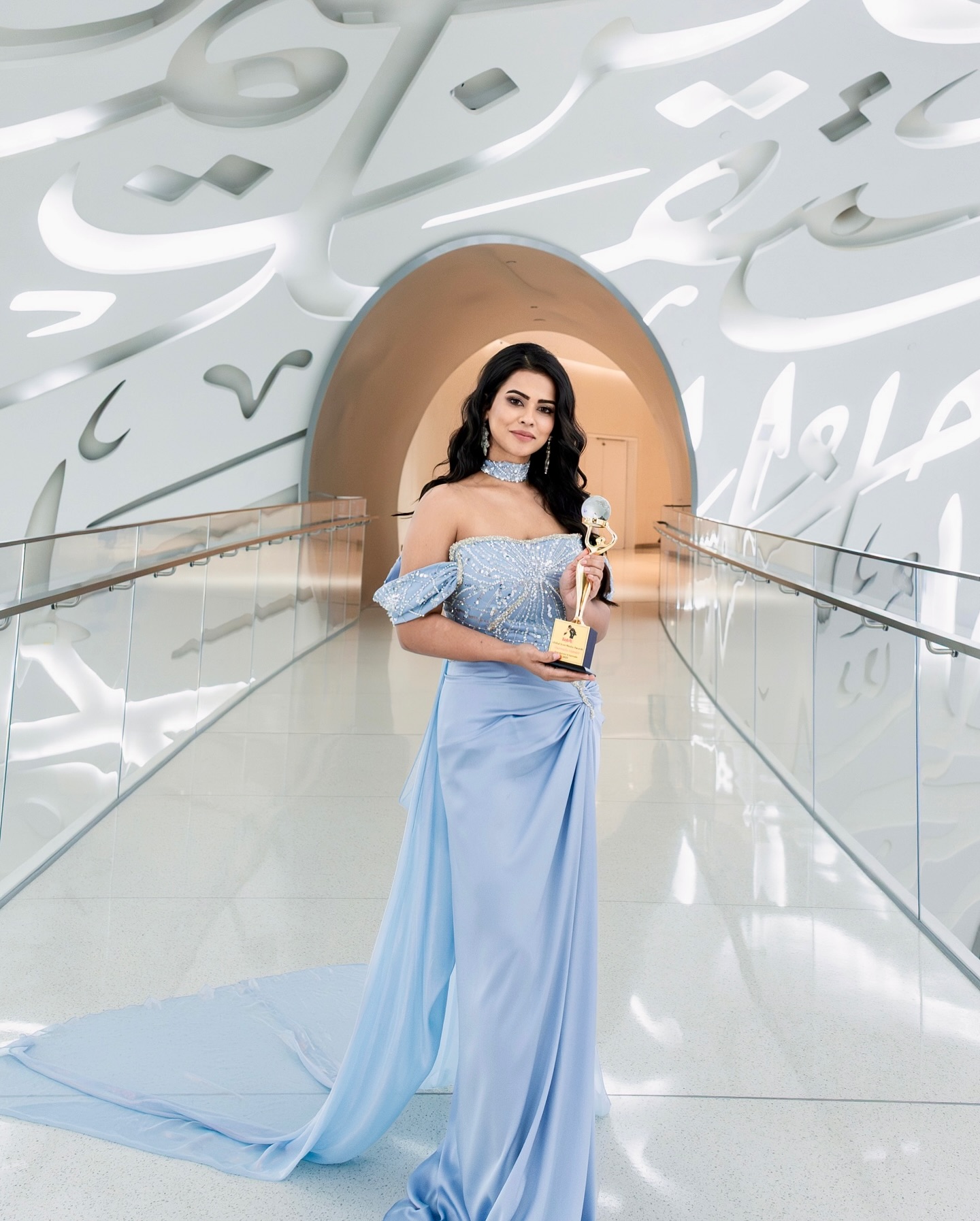Sharmila Mandre Honored With Global Icon Media Award At Museum Of The Future