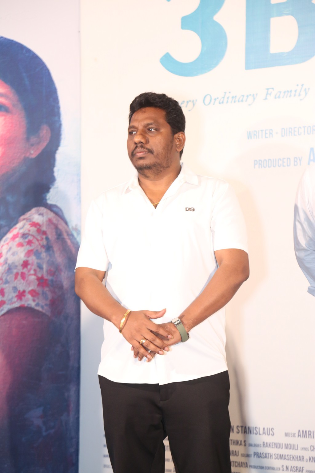 A brief Q&A session allowed the team to share behind-the-scenes anecdotes, delighting attendees