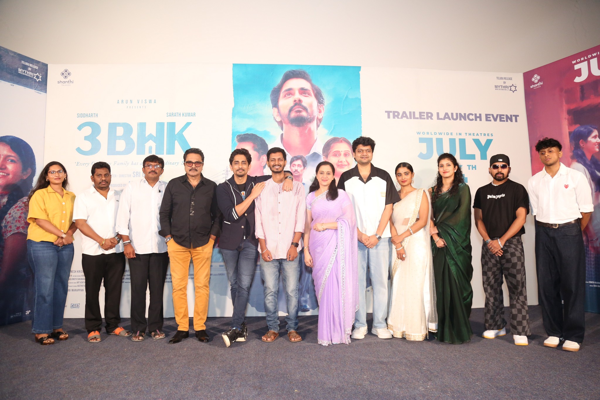 The entire team, including R. Sarathkumar, Siddharth, Devayani, Meetha Raghunath, and crew, gathered for group photos, showcasing their camaraderie