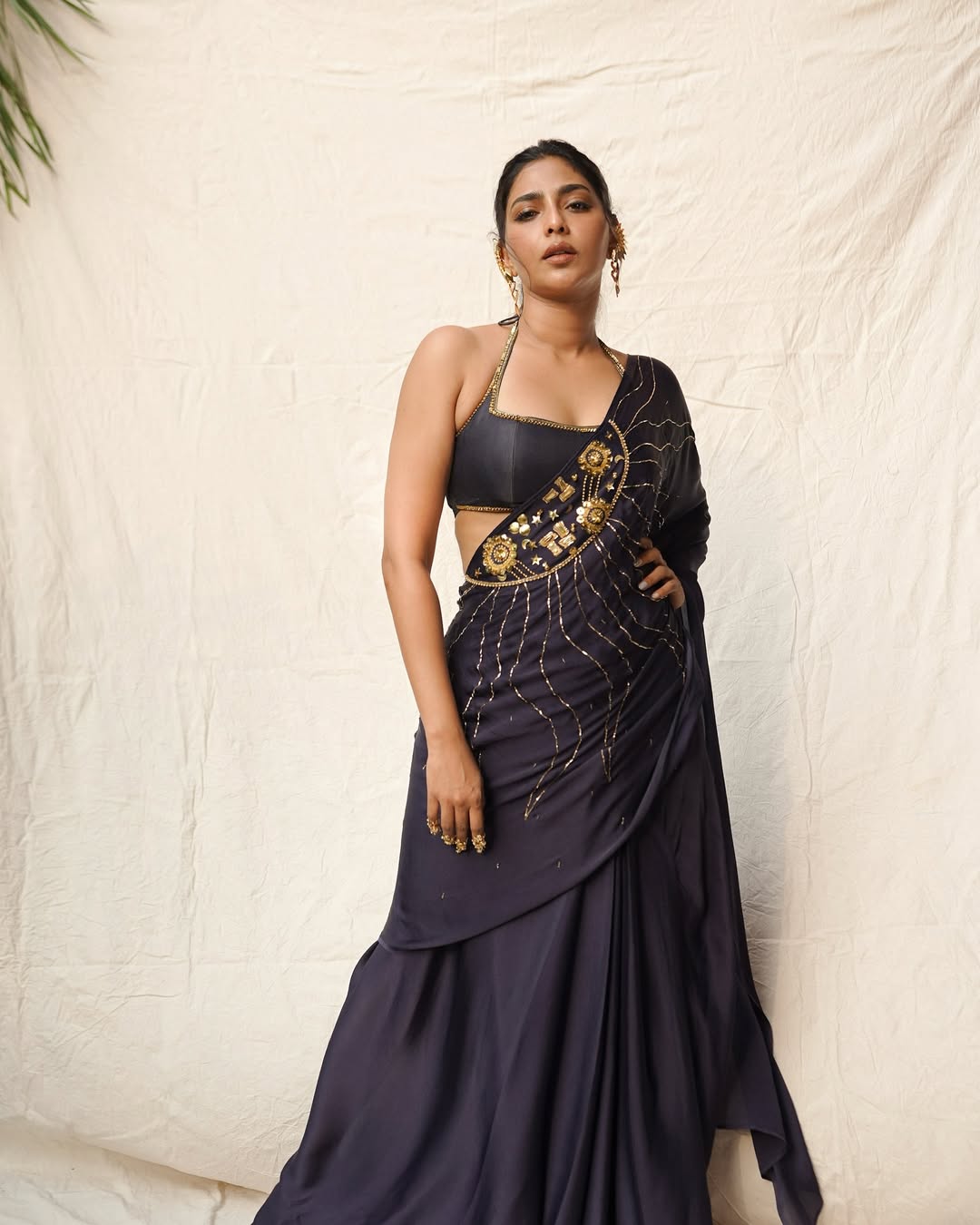 Black, bold, and dripping in elegance