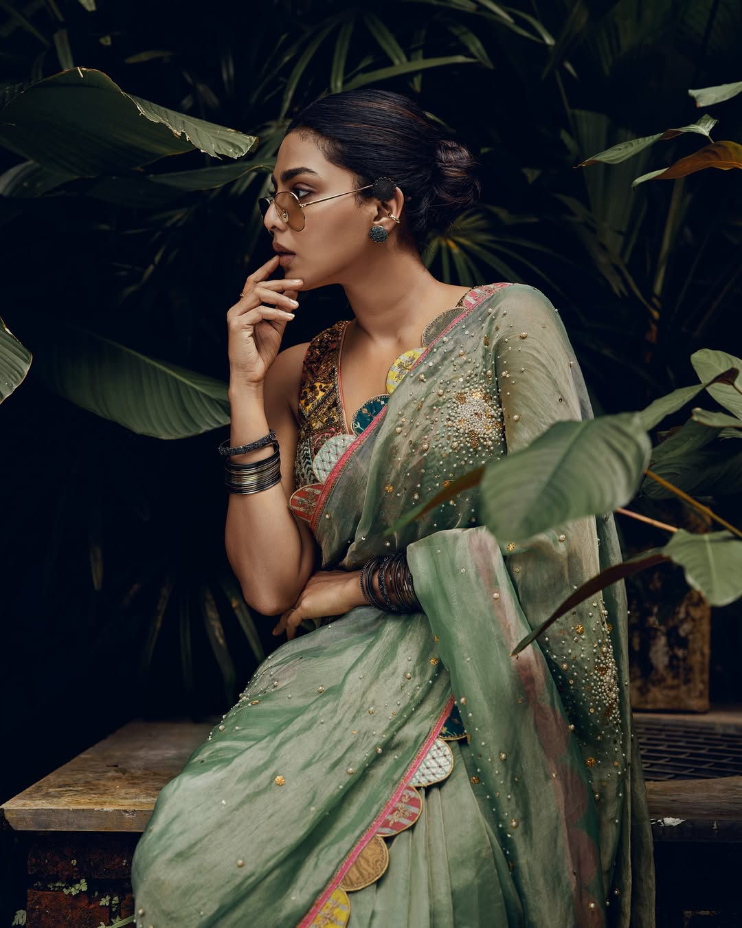 Pastels meet poise in radiant harmony