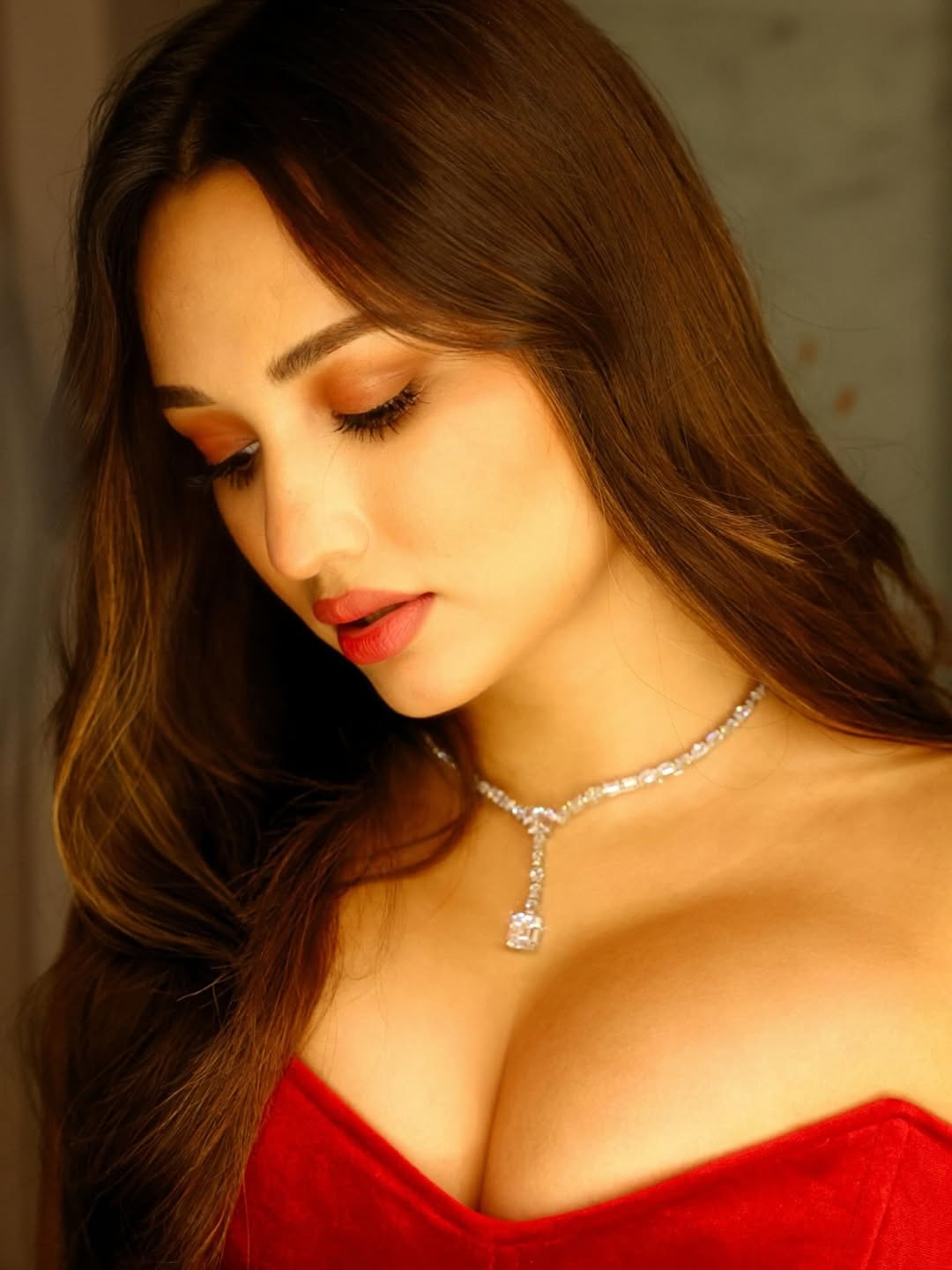 With sparkle, sass, and head-turning glam, Akanksha Sharma shows that red isn't just a color–it’s an attitude