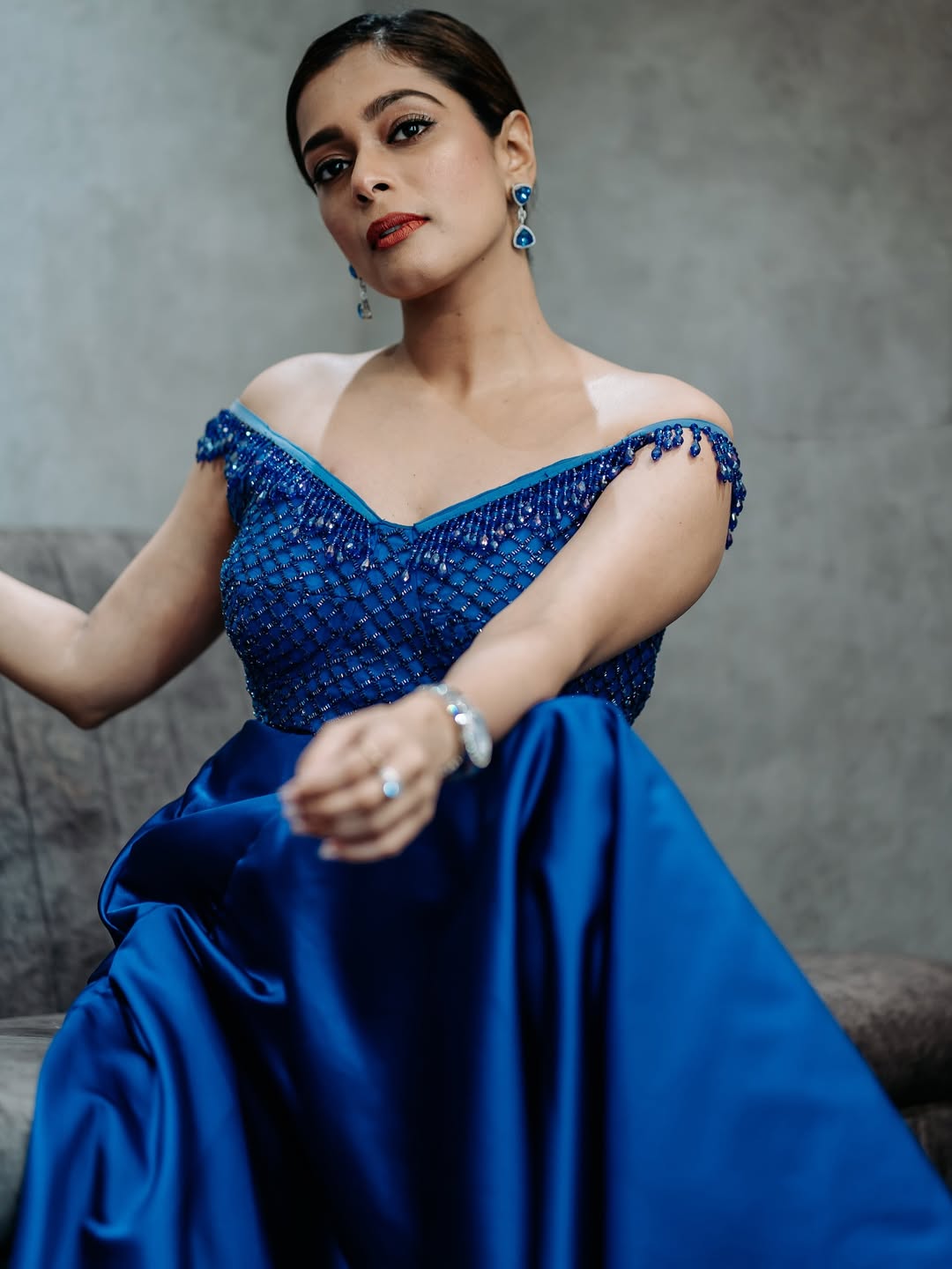 Kiki Vijay dressed like a sapphire so fierce, even the crown jewels are checking their reflection