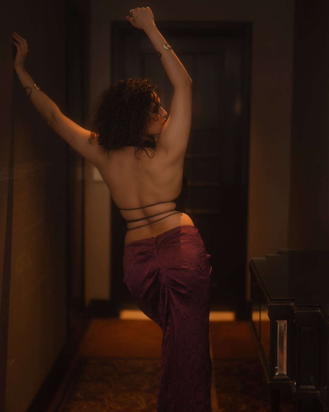 Confidence is clearly Ritika’s favorite accessory–paired with a bold look, she’s redefining power dressing, no captions needed