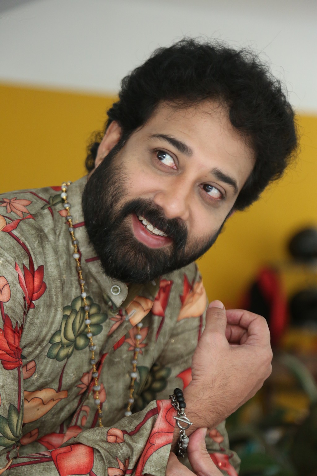 Dressed to impress, Siva Balaji blends island flair with playful swagger–fashion meets fun in the most fabulous way