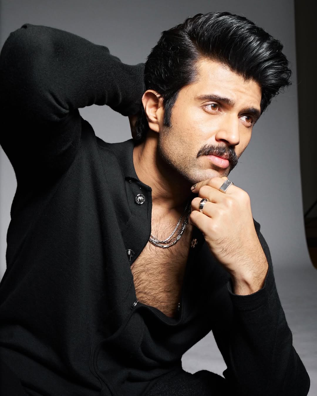 Vijay Deverakonda - From Arjun Reddy to Bollywood’s Rebel King!