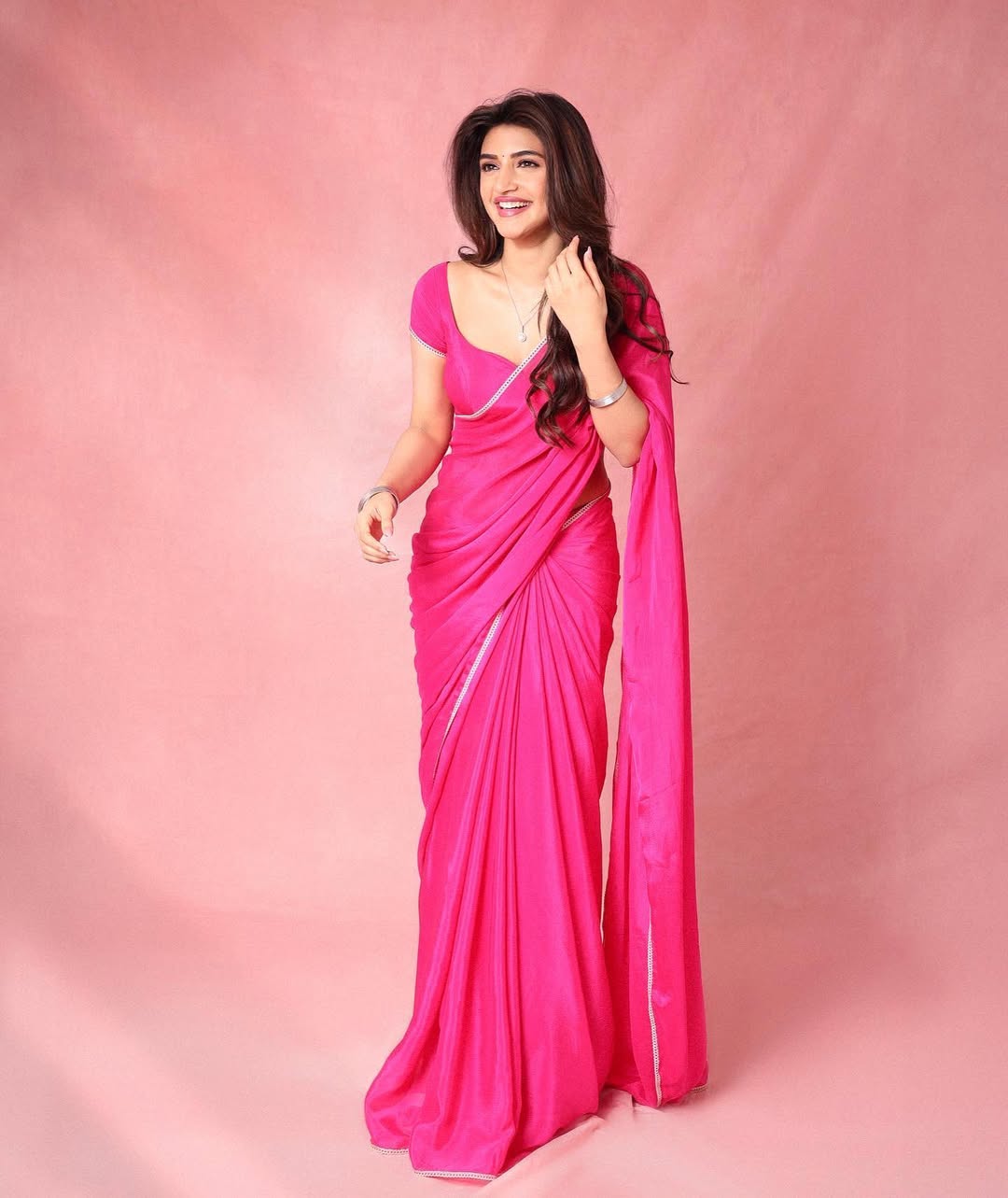 Temple Hues and Festive Glamour
