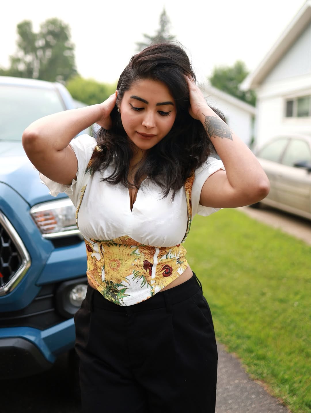 Ameya Mathew rocks a confident look with style and humor–proof that fashion and a good laugh are always in vogue!