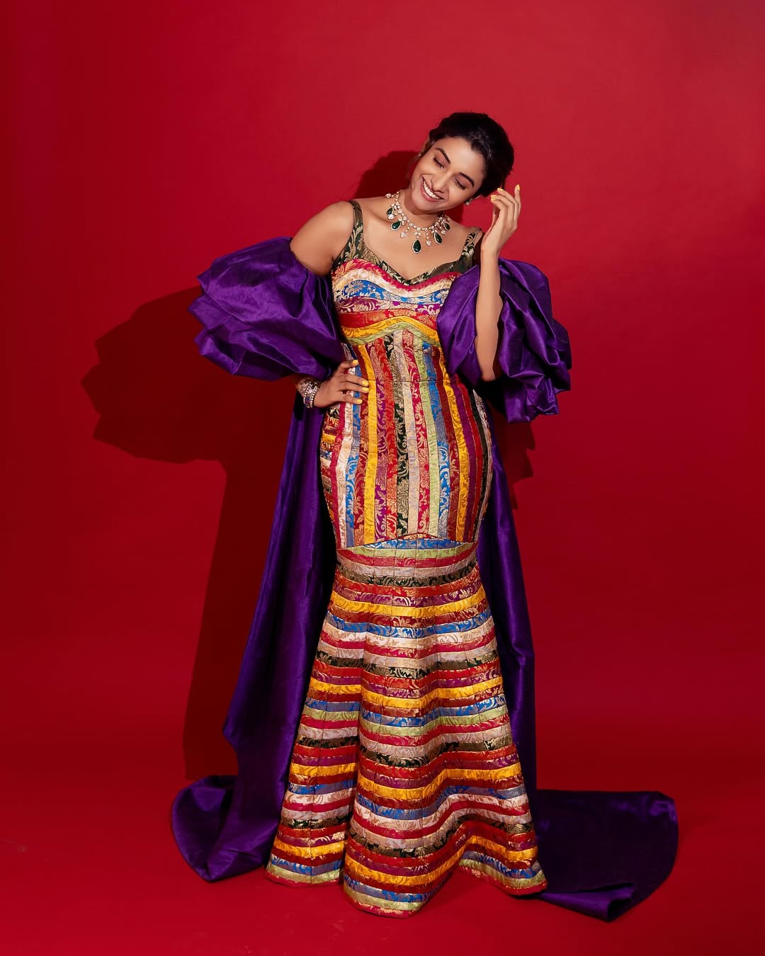 Priya Bhavani Shankar is redefining glamour with a vibrant fusion of traditional artistry and contemporary flair–proof that bold colors and even bolder style choices are always in fashion, with a smile that steals the show!