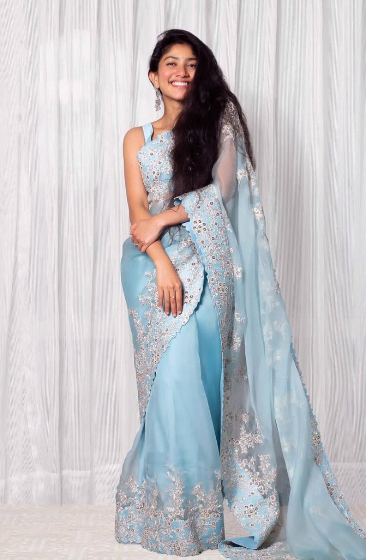 Ethereal Elegance Meets Modern Simplicity