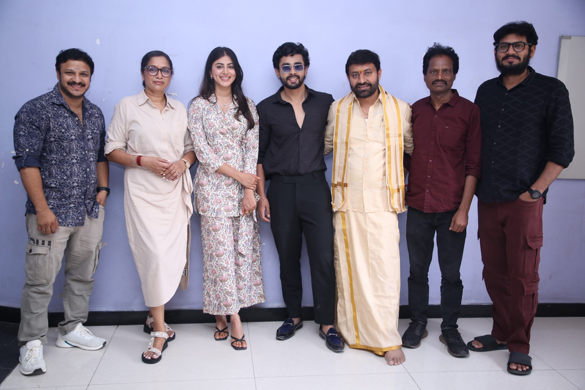 Swetha Avasthi, Gautham Krishna, Producer Seven Hills Satish along with the cast and crew come together for a group photograph at the event.