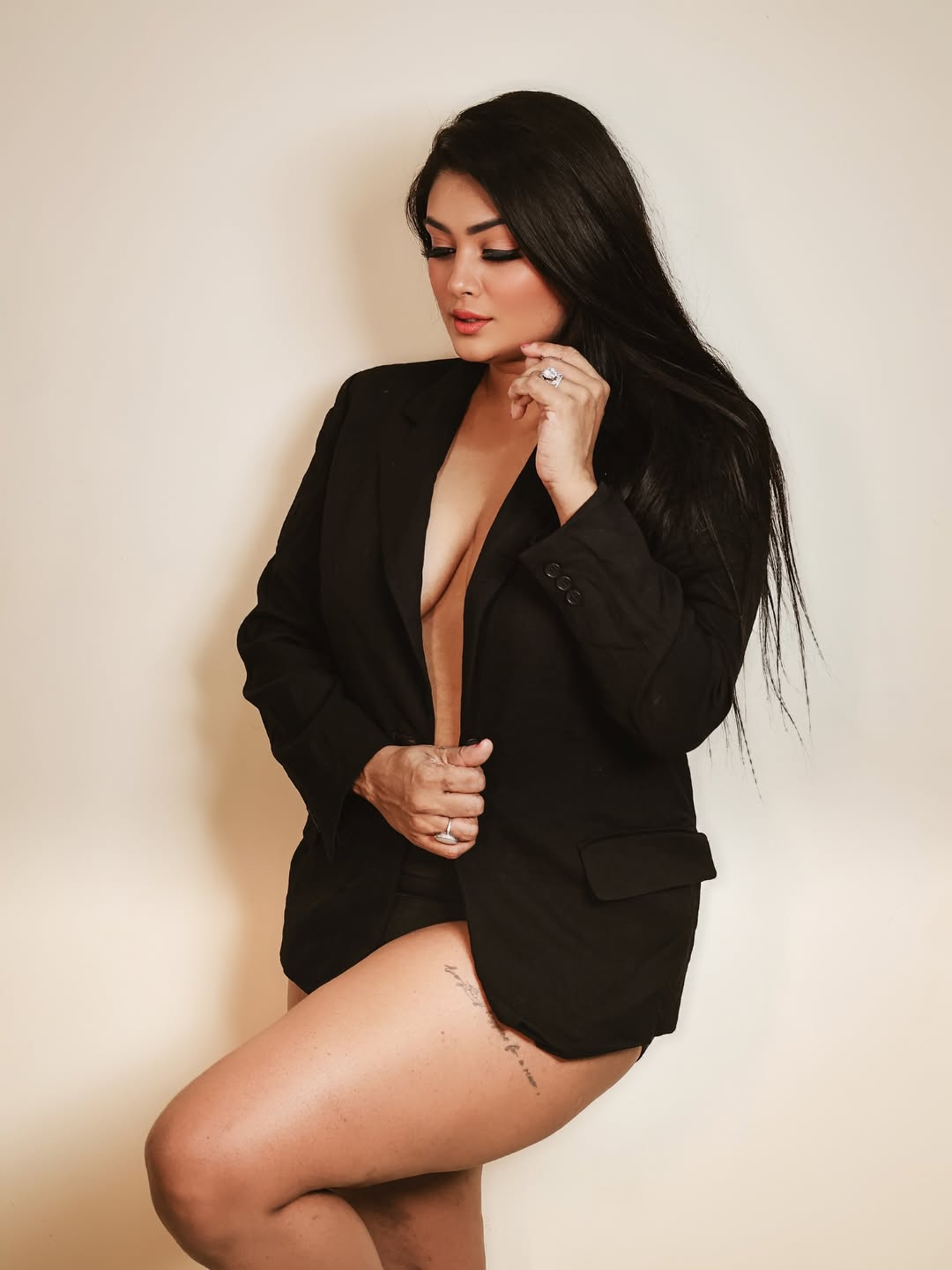 Breaking all the style rules with confidence–power blazer, bold attitude, and just a hint of mischief, proving that fashion is all about owning your look!