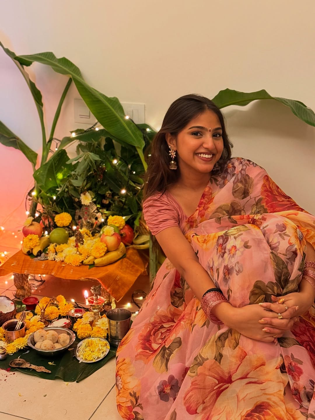 Pranavi Manukonda graceful in vibrant floral saree