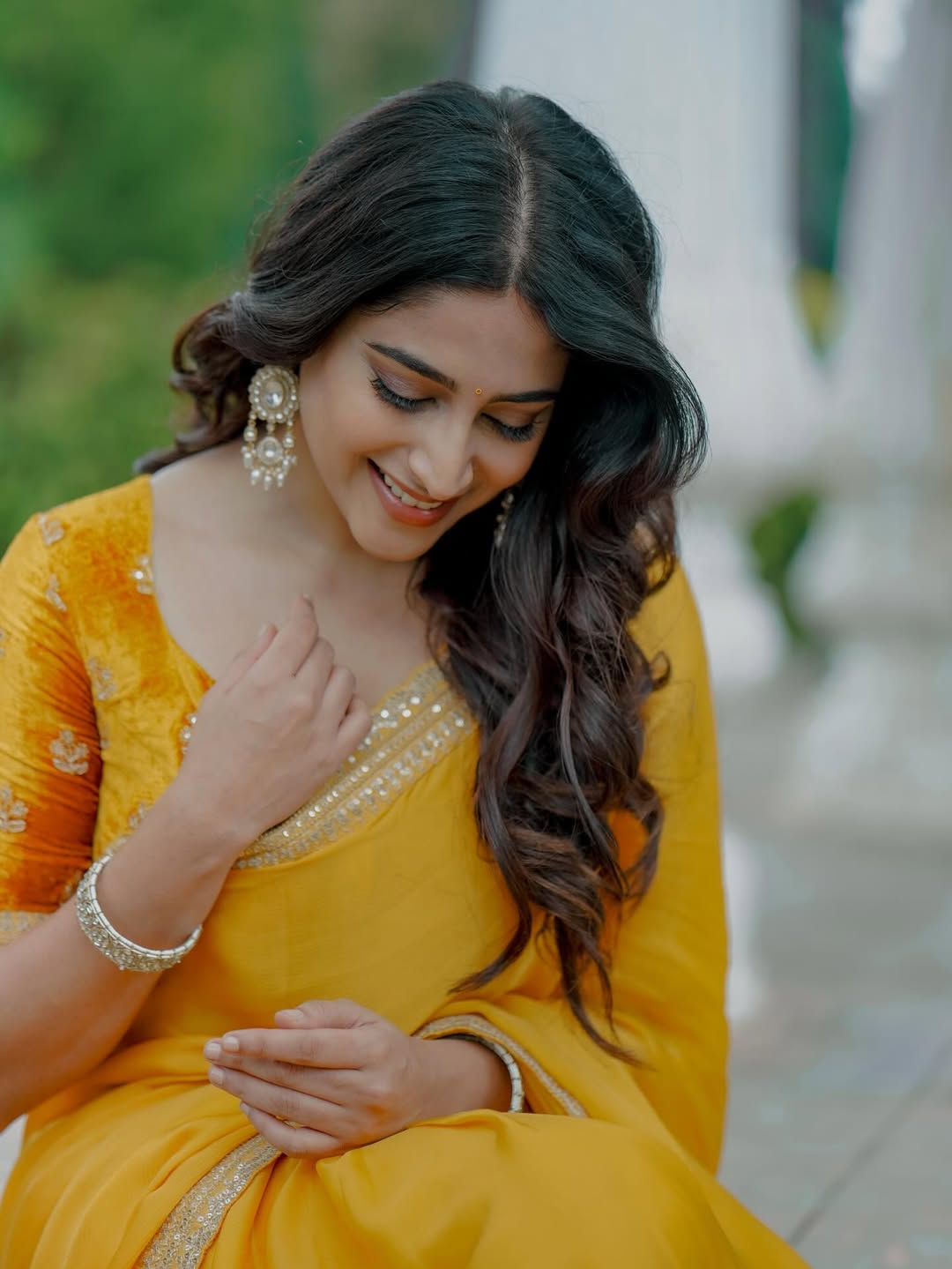 Nishvika Naidu blends tradition and elegance gracefully