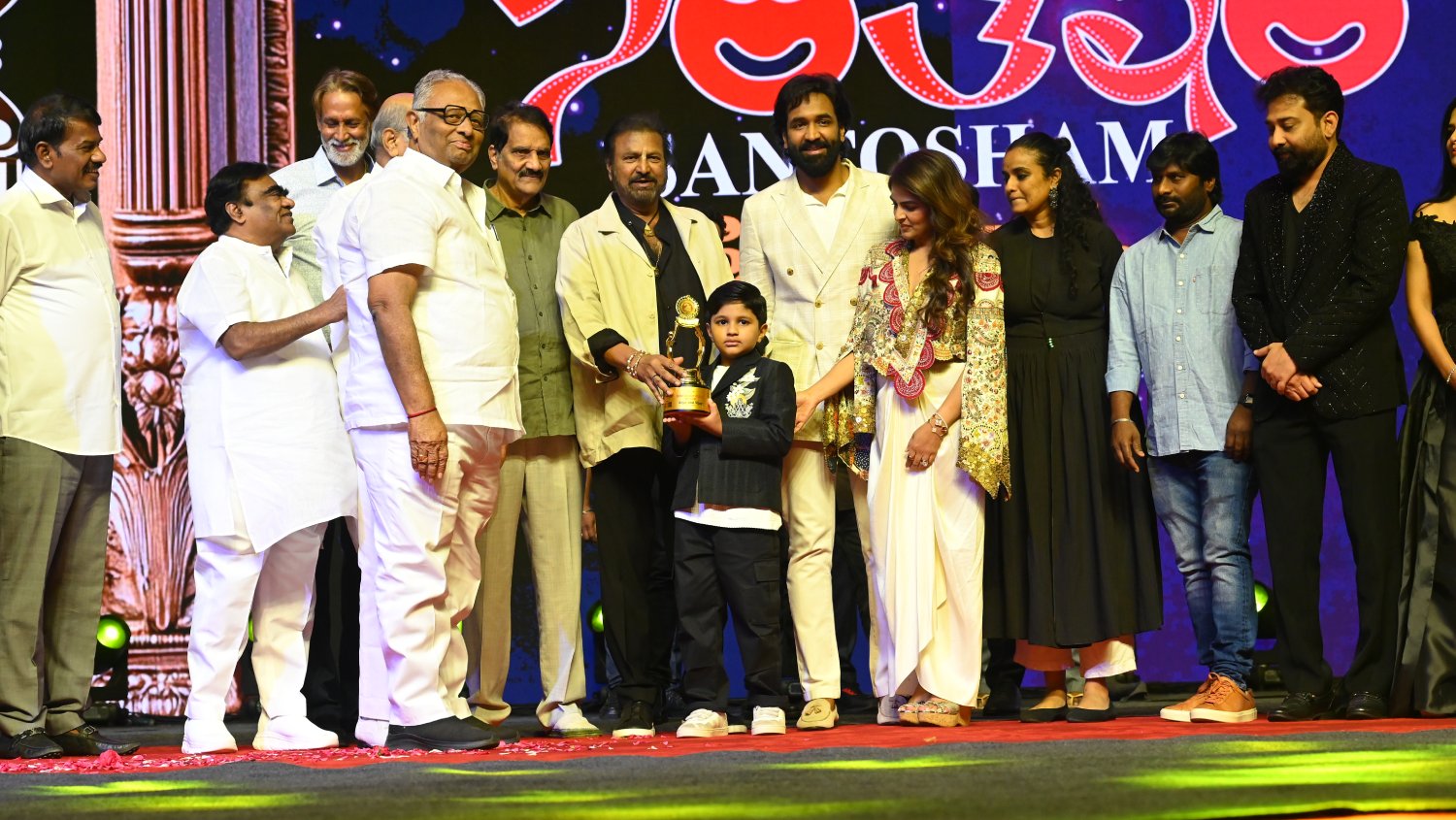 Mohan Babu Manchu honored by Ashwini Dutt
