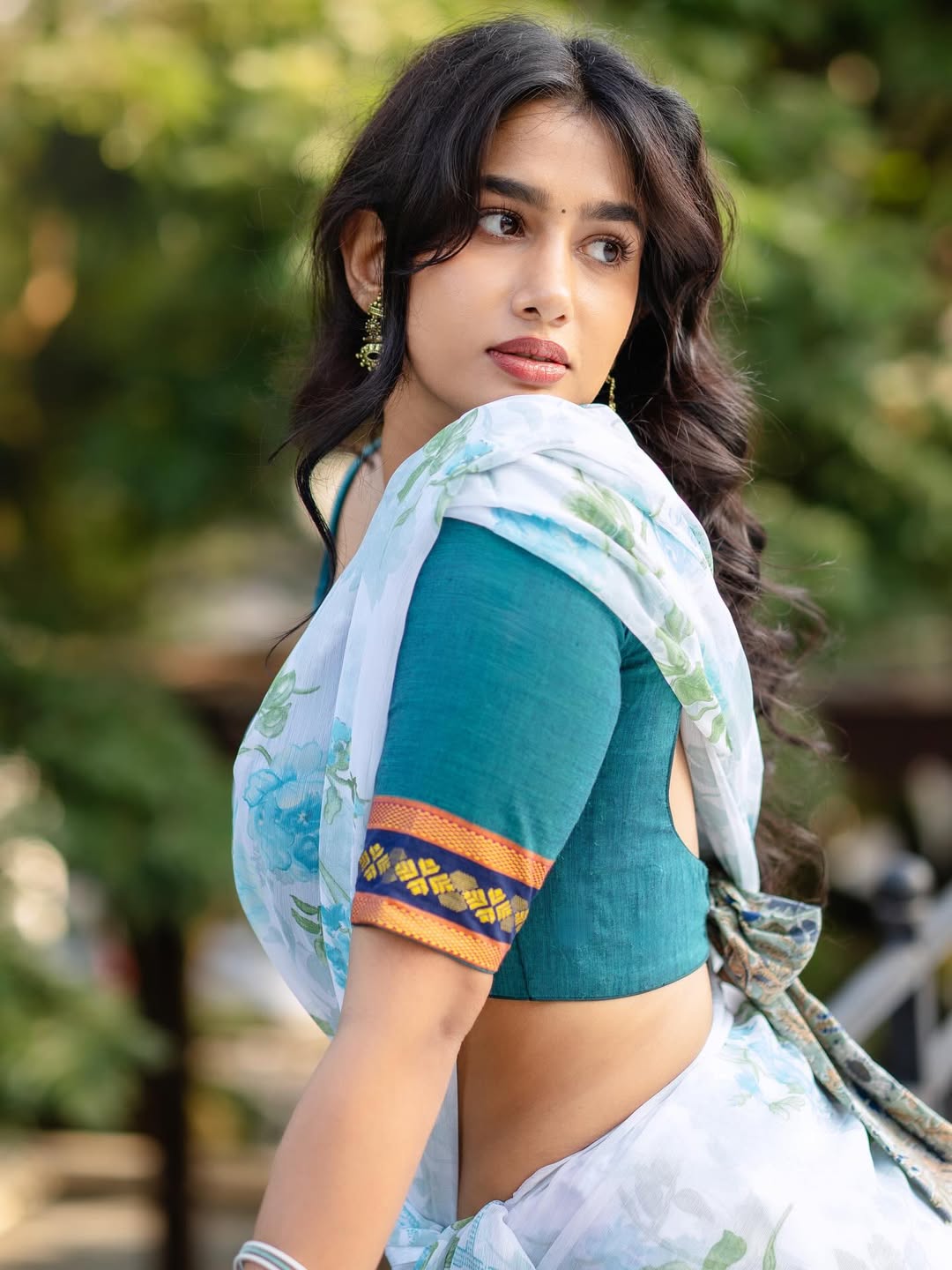 Anjali Anish making sari a runway statement